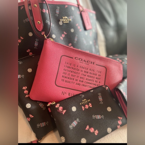 COACH City Scattered CANDY Reversible XL Tote shoulder bag purse and full set - Picture 2 of 7